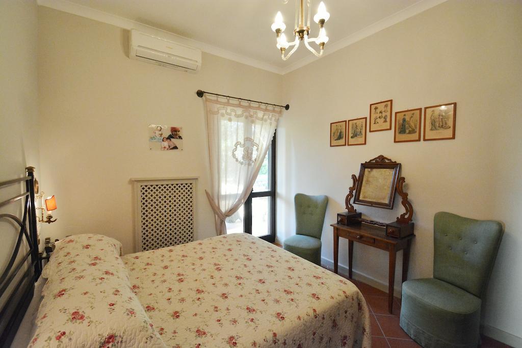 Neranya Apartment Massa Lubrense Room photo